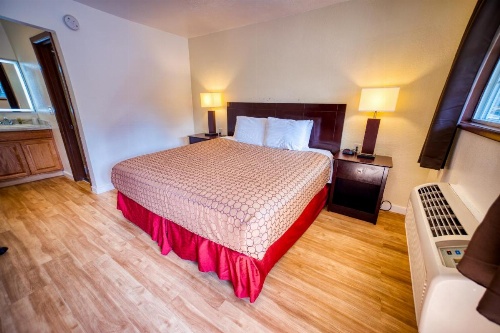 Budget Inn image 32
