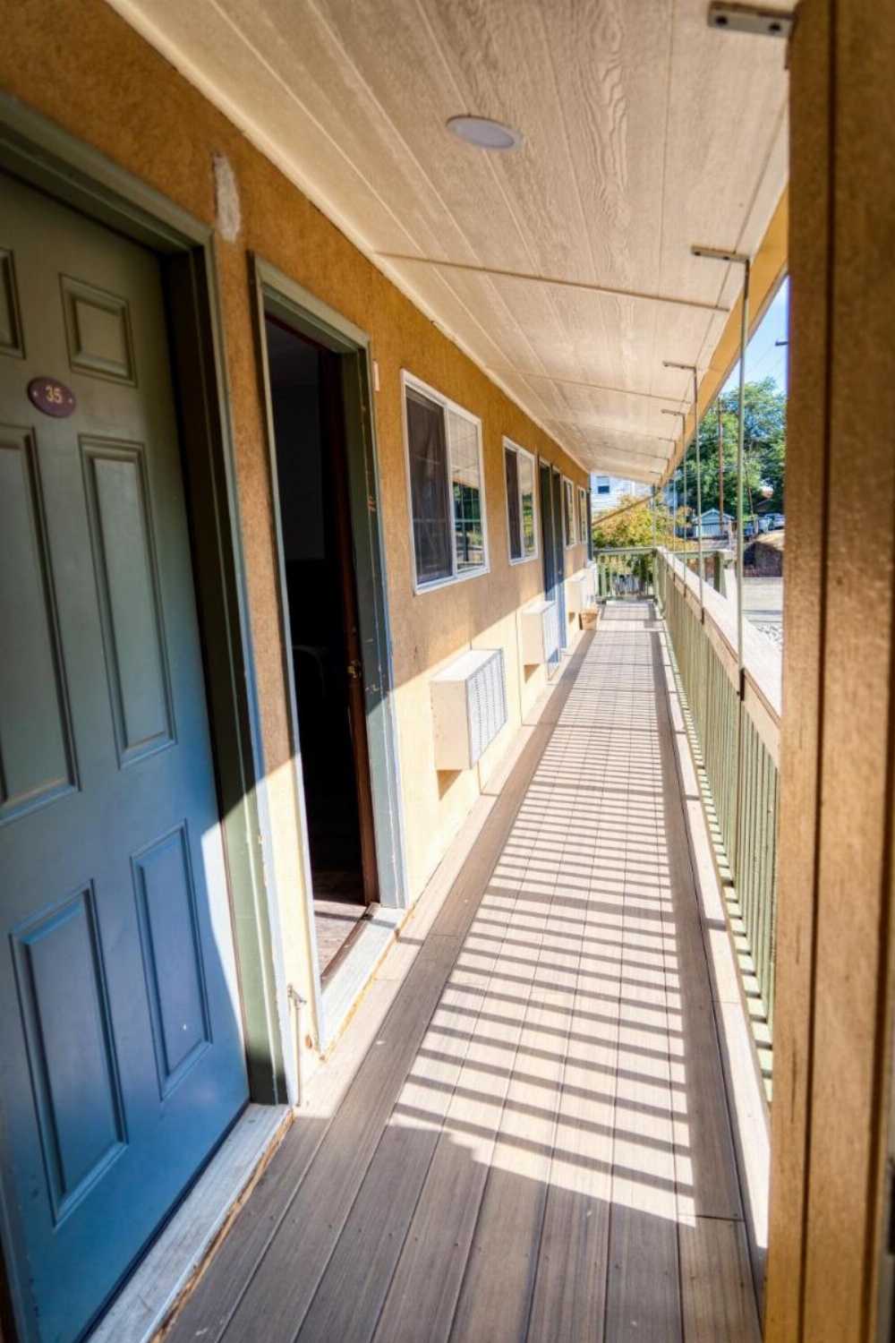 Budget Inn Image 38
