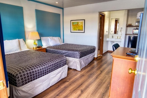 Budget Inn image 40