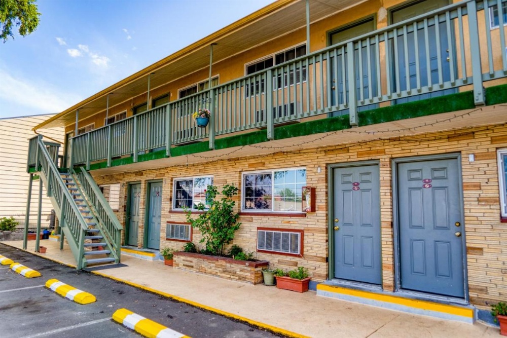 Budget Inn Image 49