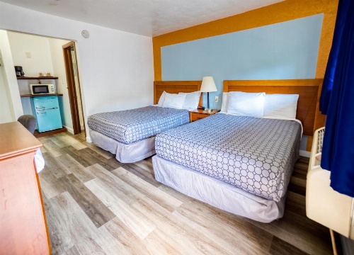 Budget Inn image 6