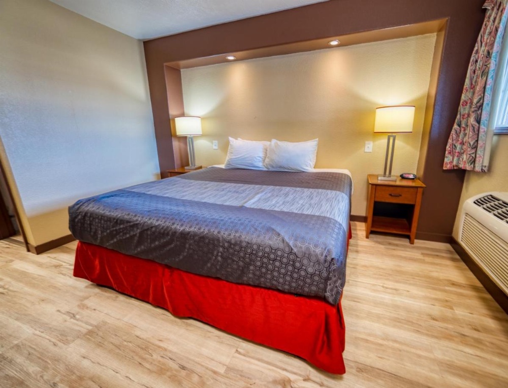 Budget Inn